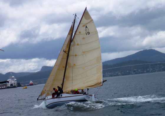 Cheoy Lee 52’